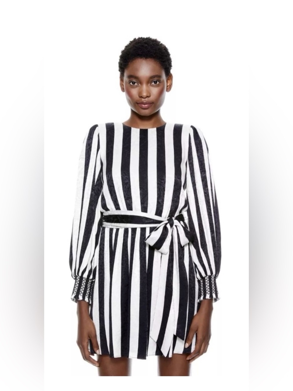 Alice + Olivia Black and White Estefana Striped Dress NWT Size 6